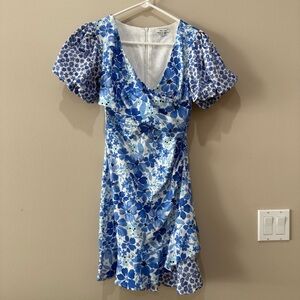 BTFL-life Ira Printed Bubble Sleeve Ruched Floral Blue and White Mini Dress S